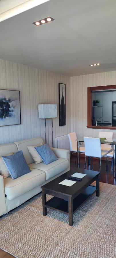Acogedor Apartamento Con Terraza En Портоново Екстериор снимка
